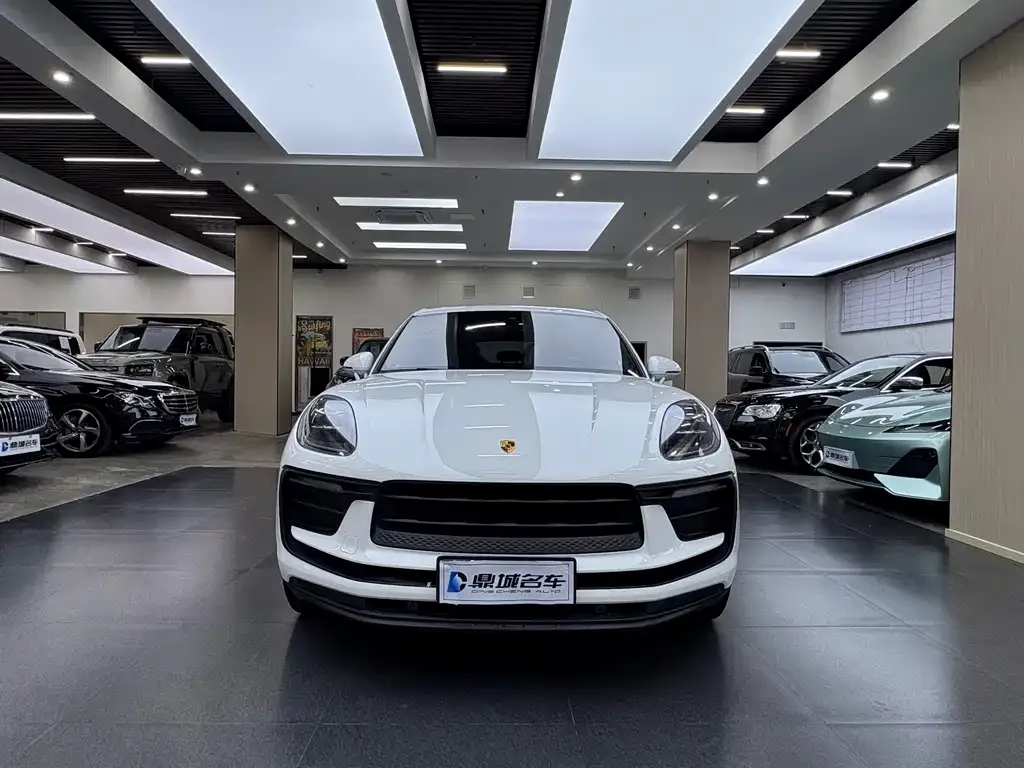 Porsche Macan 2023 из CN, фото 2
