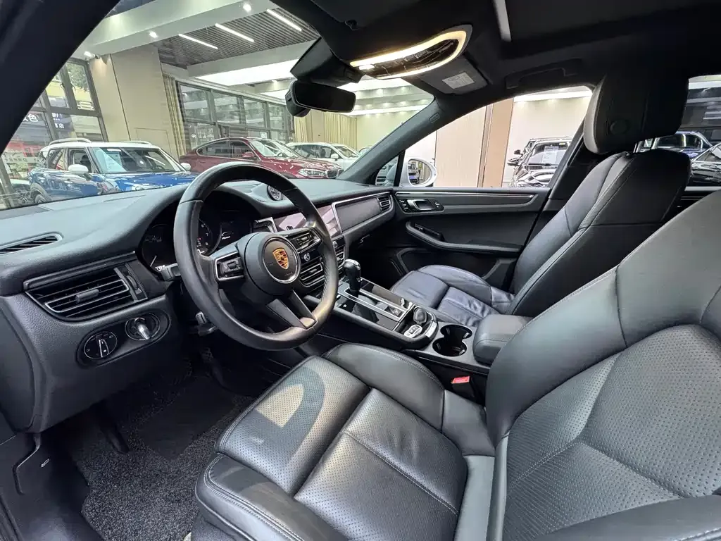 Porsche Macan 2023 из CN, фото 4