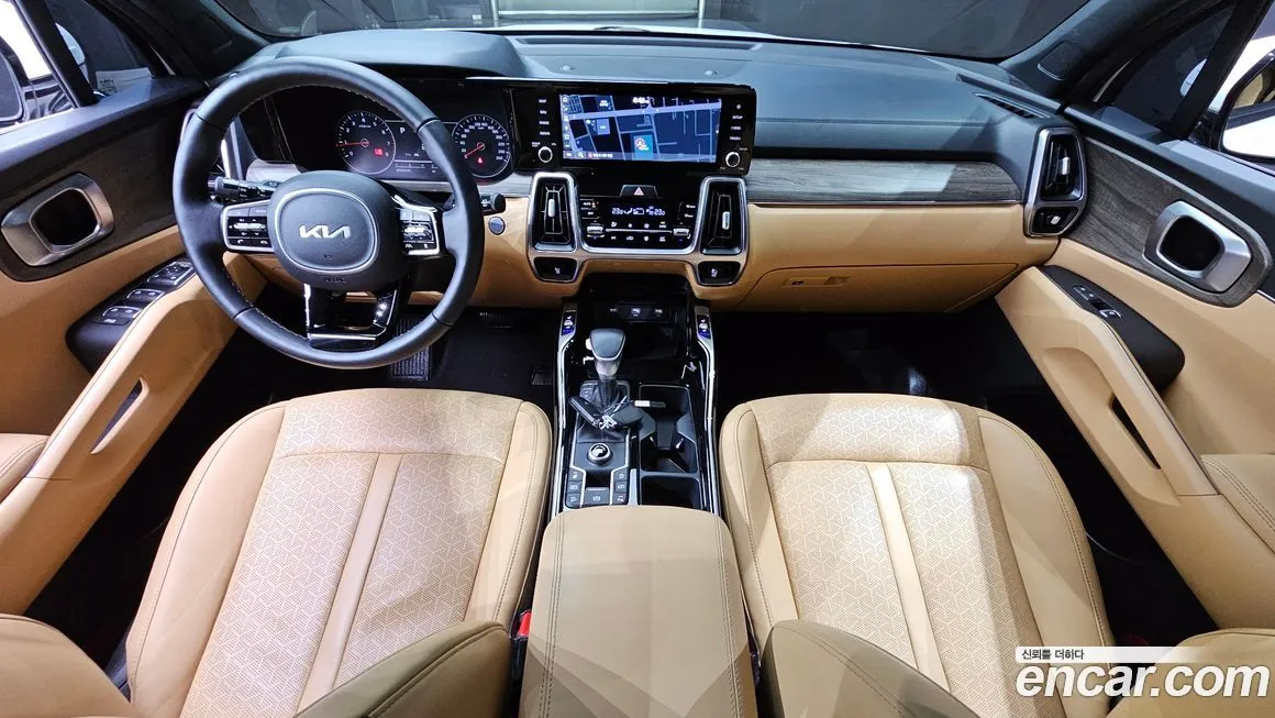 Kia Sorento — фото 7