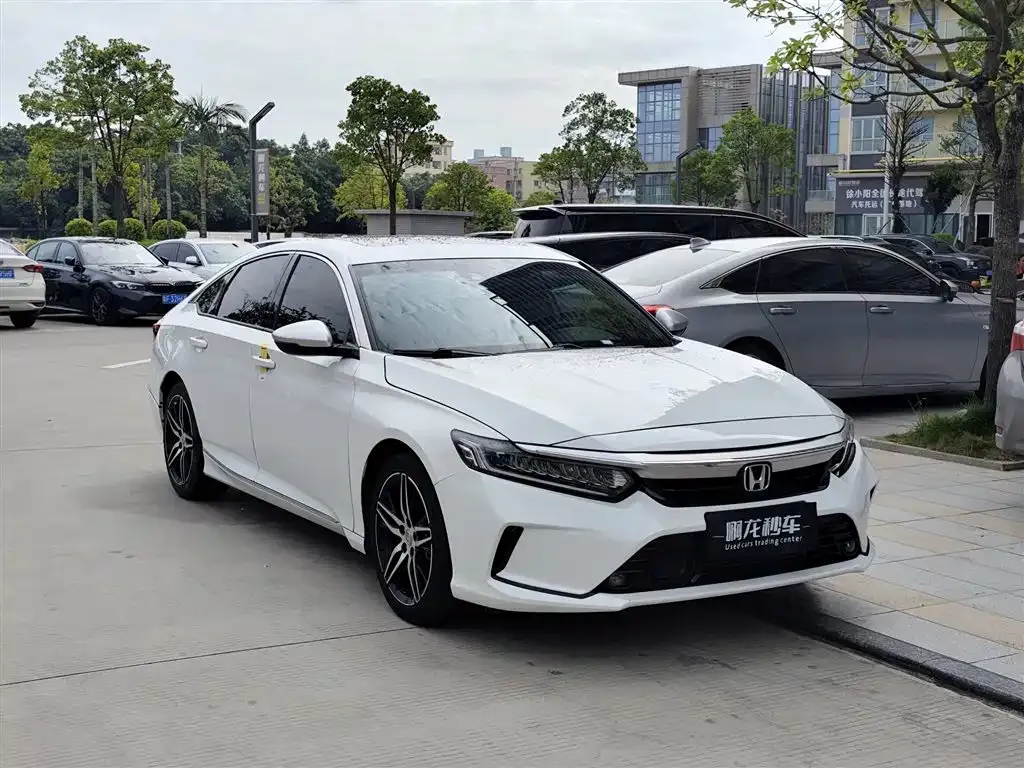 Honda Inspire 2023 из CN, фото 3