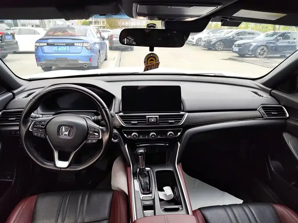 Honda Inspire 2023 из CN, фото 4