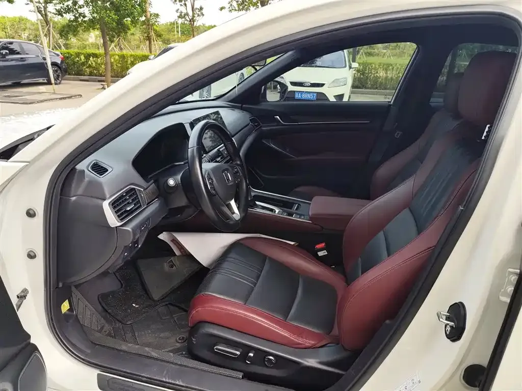 Honda Inspire 2023 из CN, фото 5