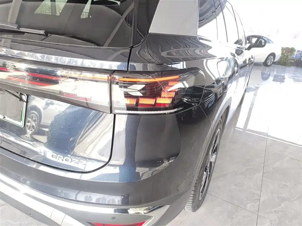 Volkswagen ID.6 Crozz 2024 из CN, фото 8