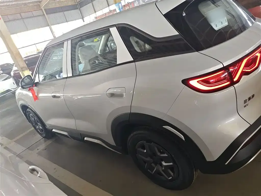 BYD Yuan UP 2025 из CN, фото 5