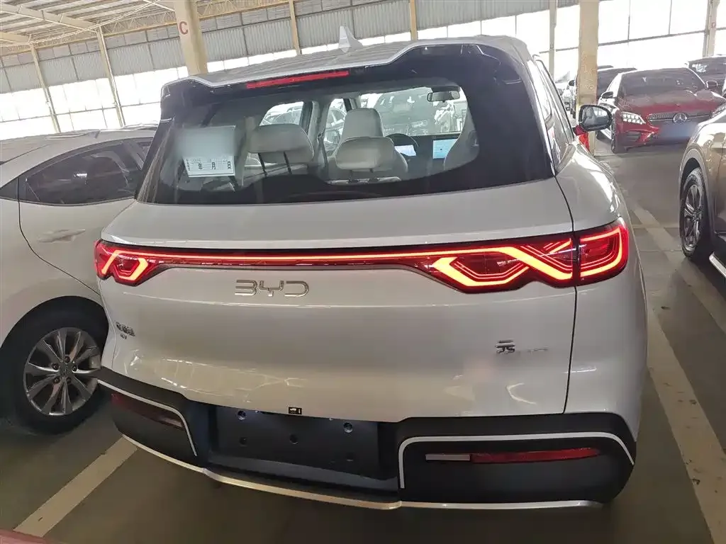 BYD Yuan UP 2025 из CN, фото 6