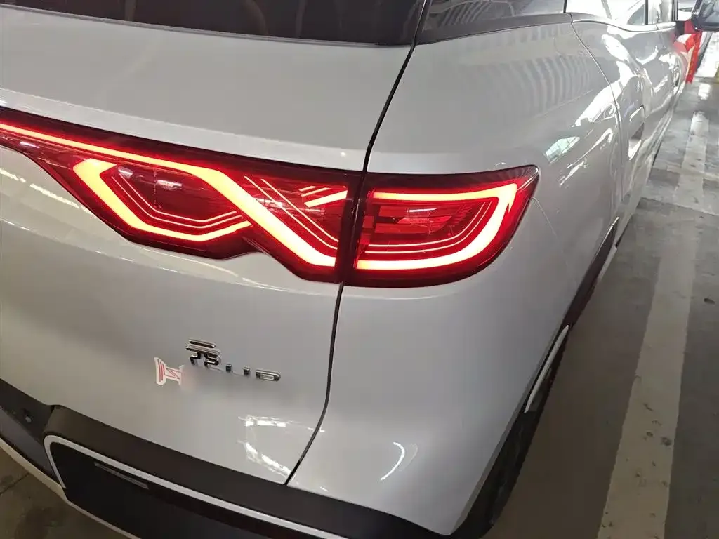 BYD Yuan UP 2025 из CN, фото 8