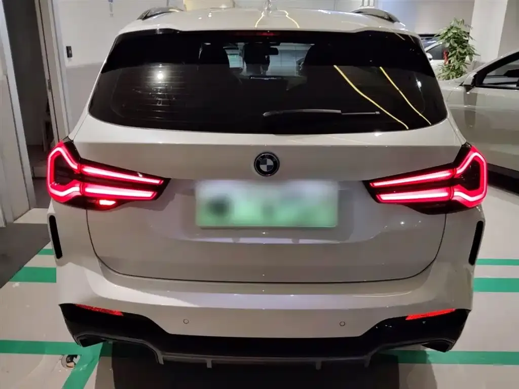 BMW iX3 2024 из CN, фото 6