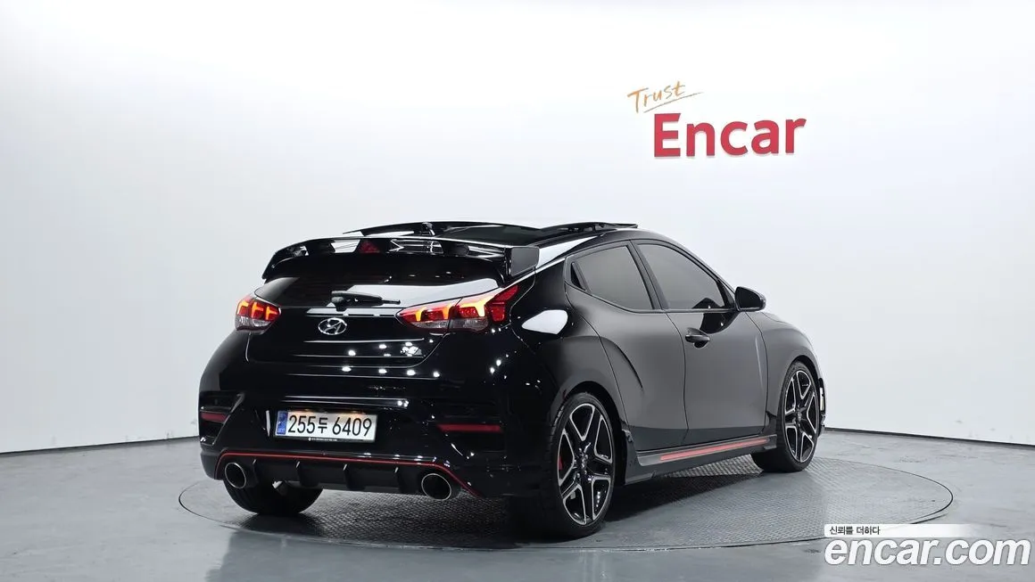 Hyundai Veloster 2022 из KR, фото 2