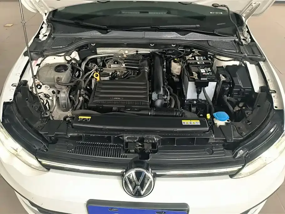 Volkswagen Golf 2021 из CN, фото 10