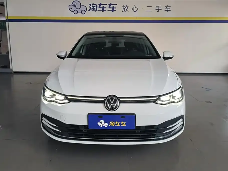 Volkswagen Golf 2021 из CN, фото 2