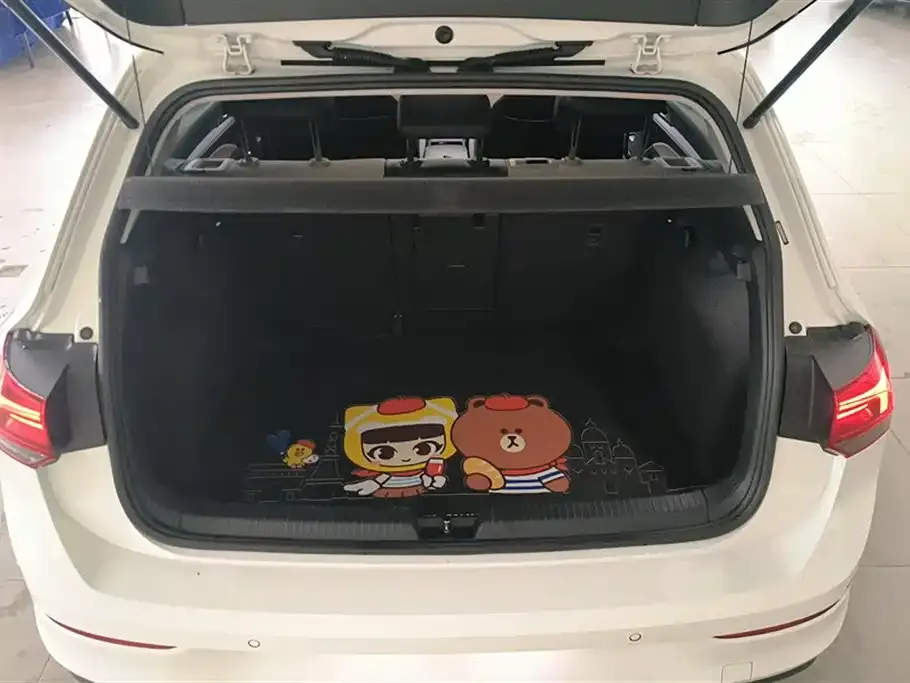 Volkswagen Golf 2021 из CN, фото 4