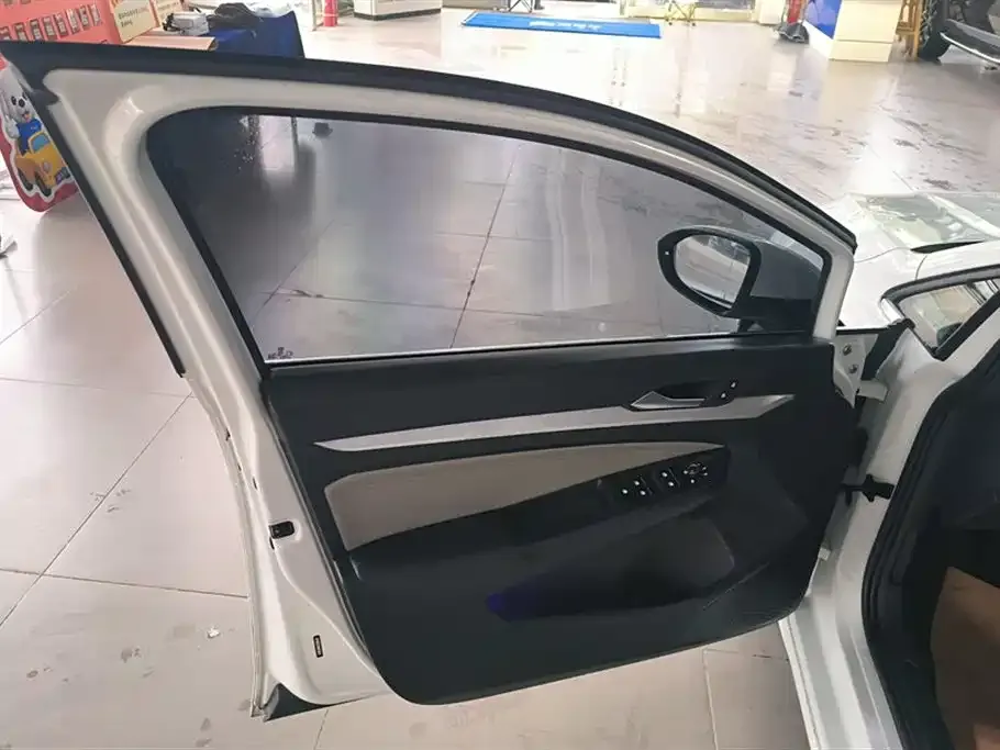 Volkswagen Golf 2021 из CN, фото 7