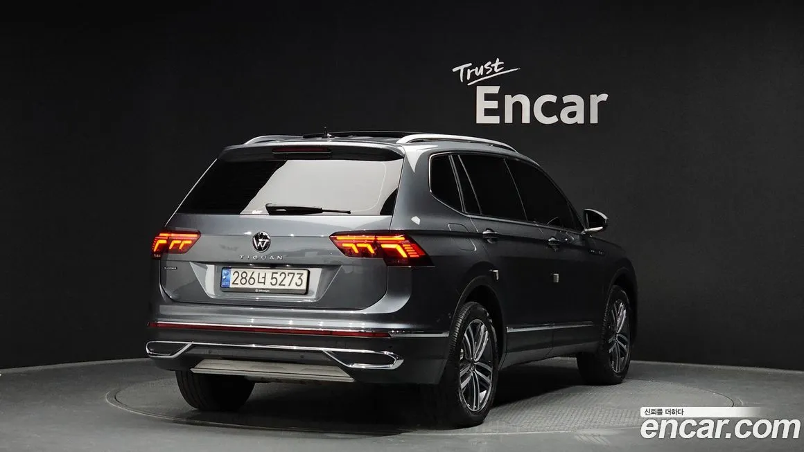 Volkswagen Tiguan 2023 из KR, фото 2