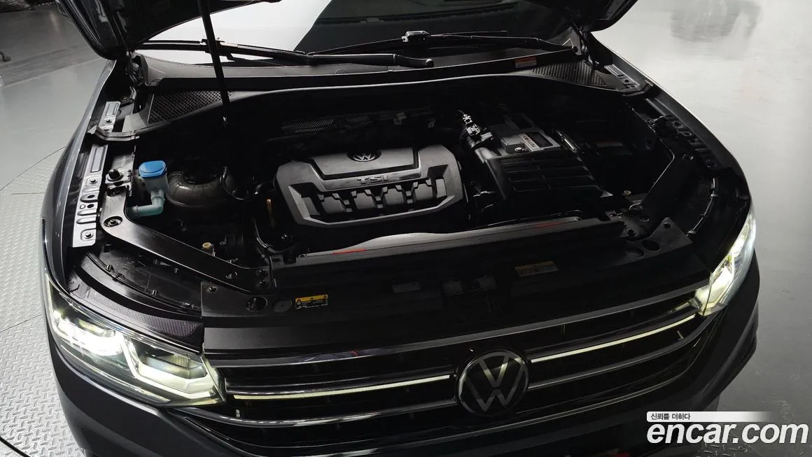 Volkswagen Tiguan 2023 из KR, фото 6
