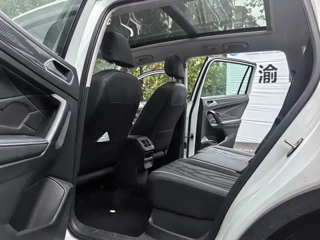 Volkswagen Tiguan L 2024 из CN, фото 9