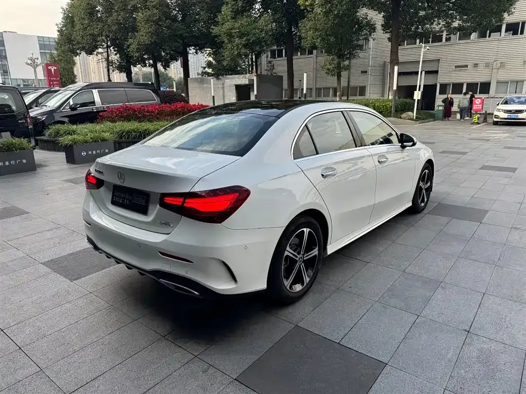 Mercedes-Benz A-Class 2023 из CN, фото 10