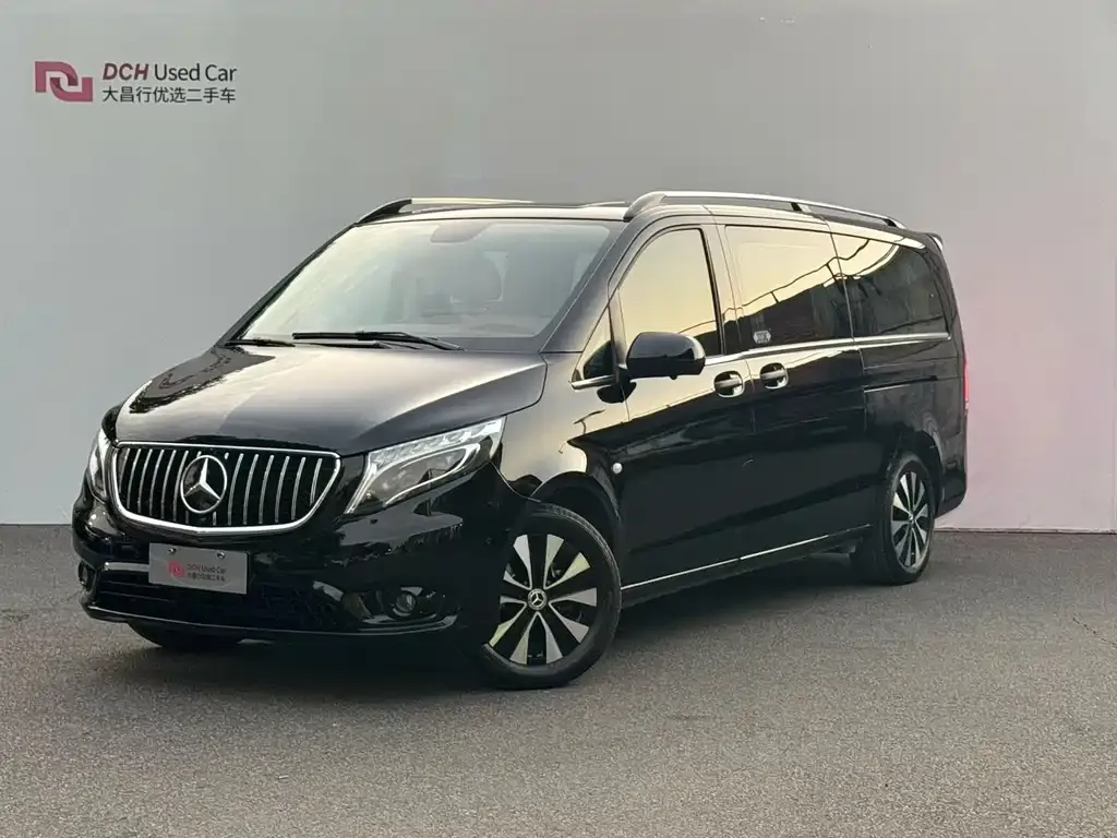Mercedes-Benz Vito — фото 1
