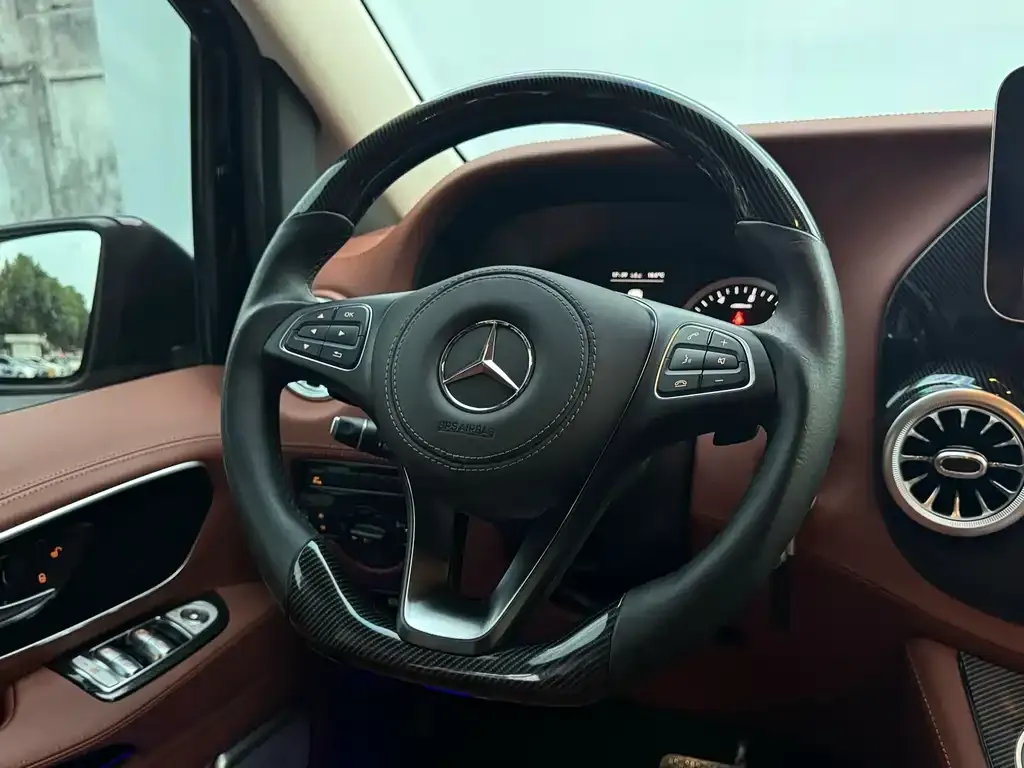 Mercedes-Benz Vito — фото 10