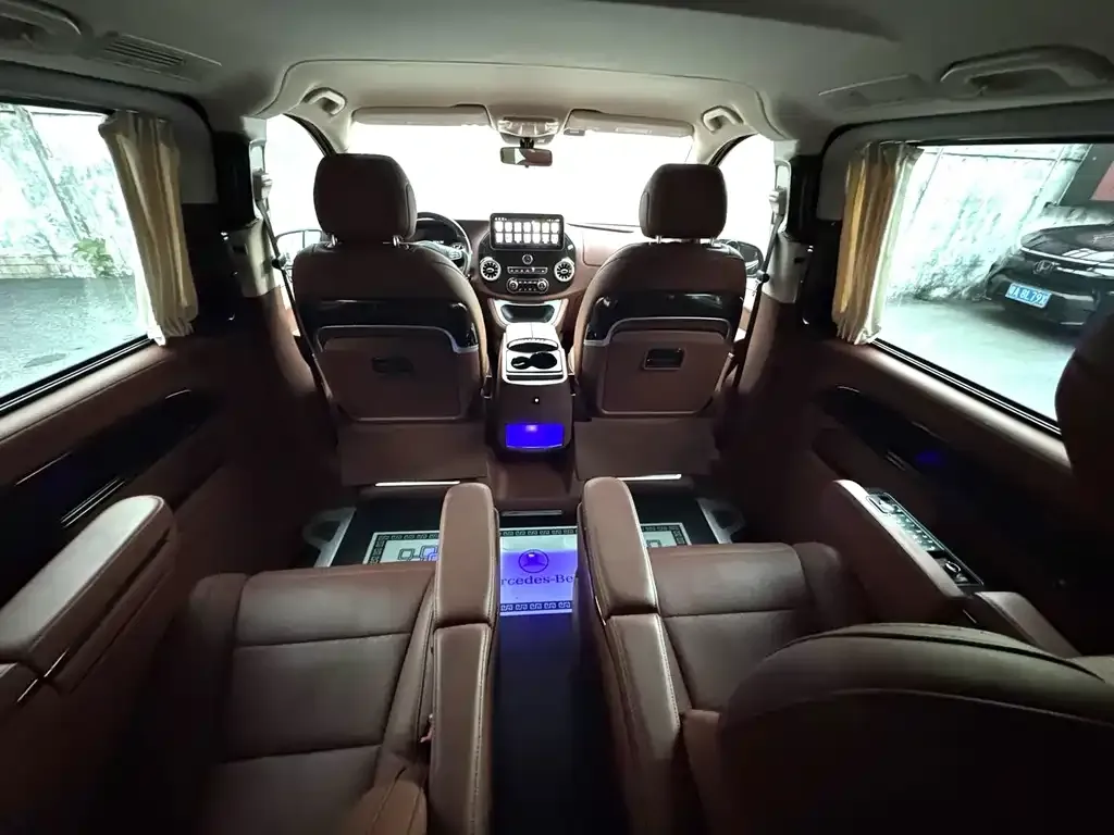 Mercedes-Benz Vito — фото 9
