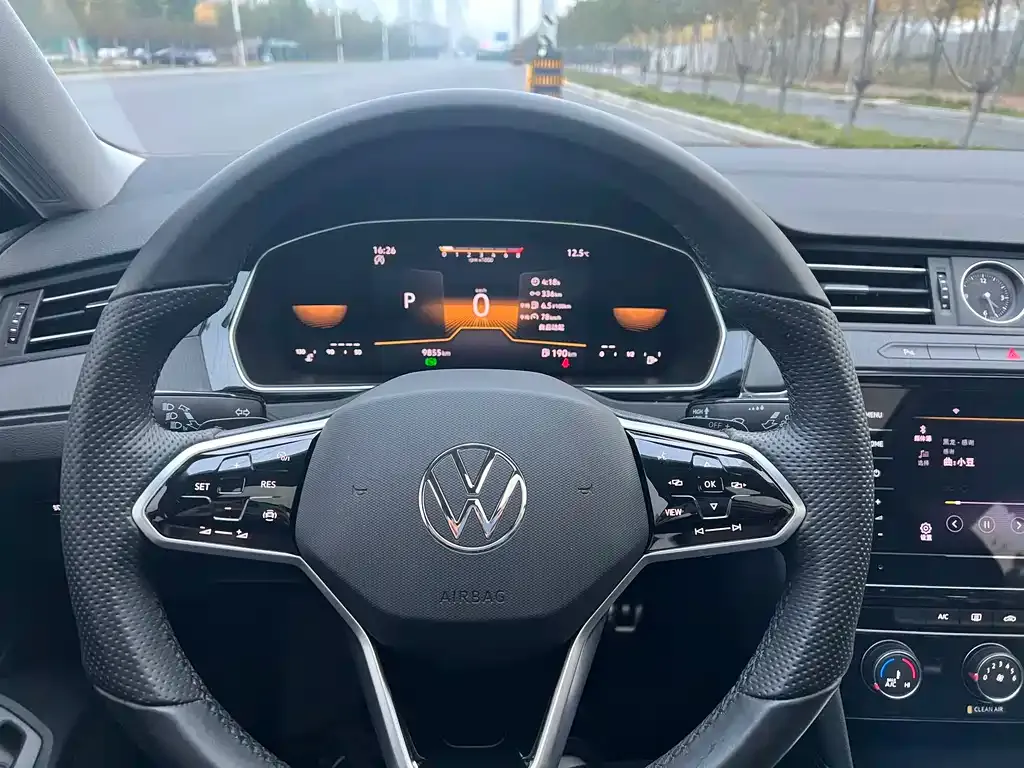 Volkswagen Magotan 2024 из CN, фото 7