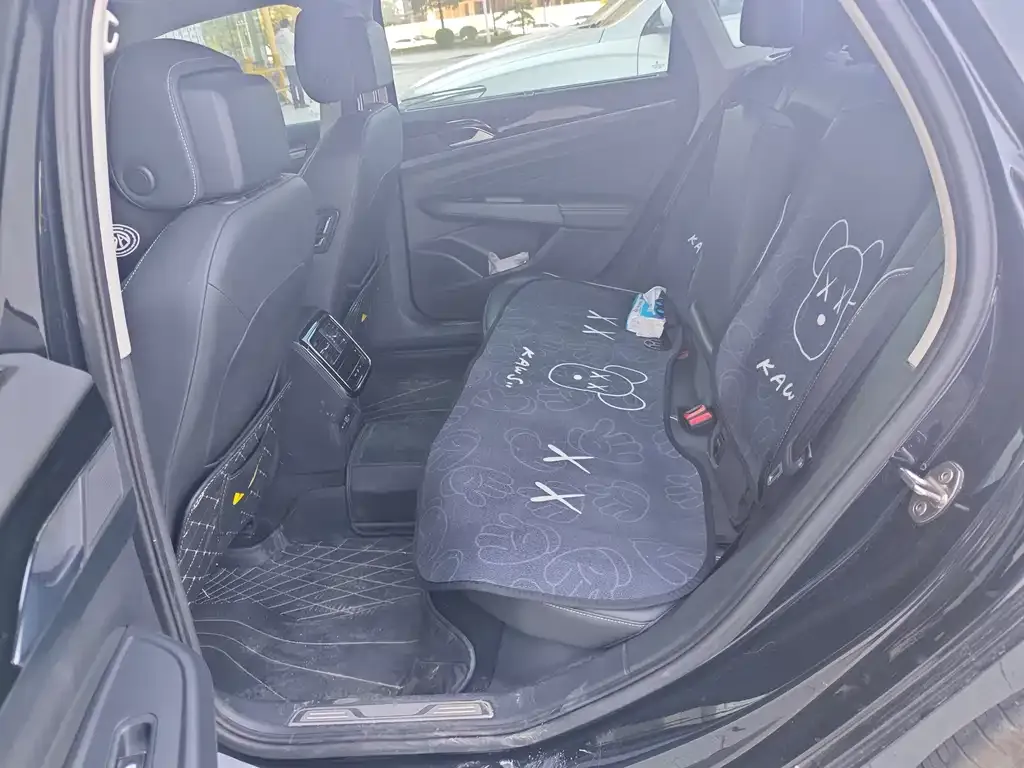 Volkswagen Passat 2024 из CN, фото 8