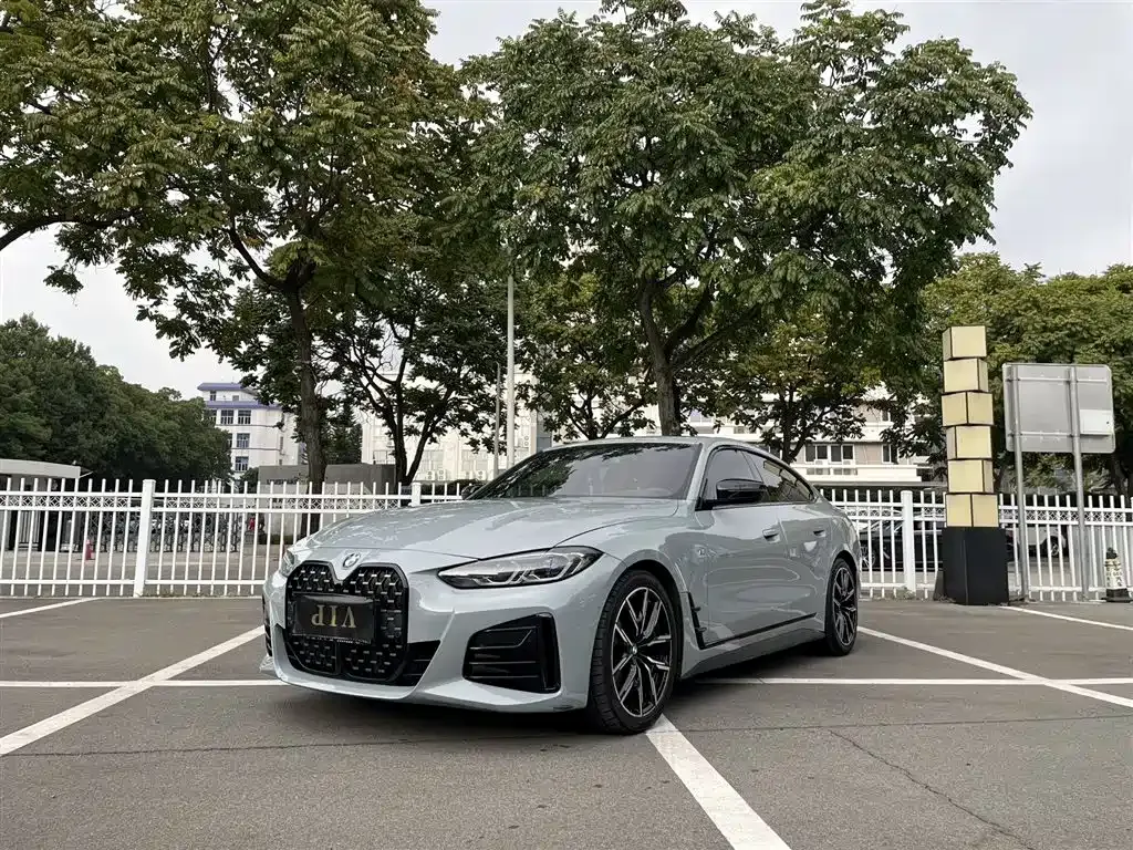 BMW 4 Series 2022 из CN, фото 1