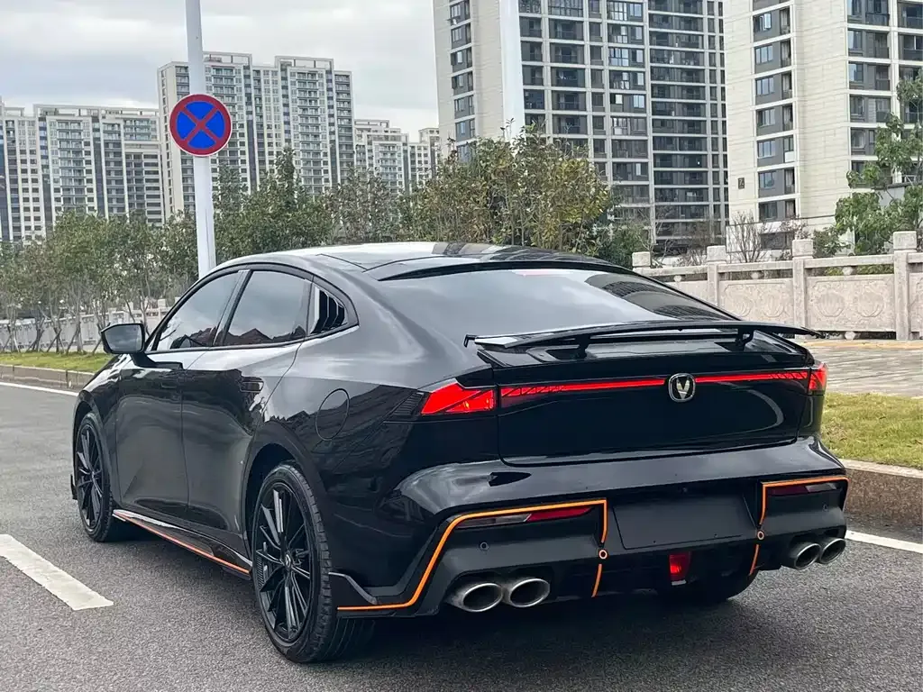 Changan UNI-V 2023 из CN, фото 5
