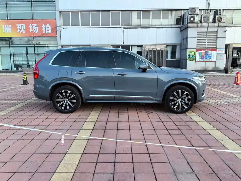 Volvo XC90 2021 из CN, фото 4