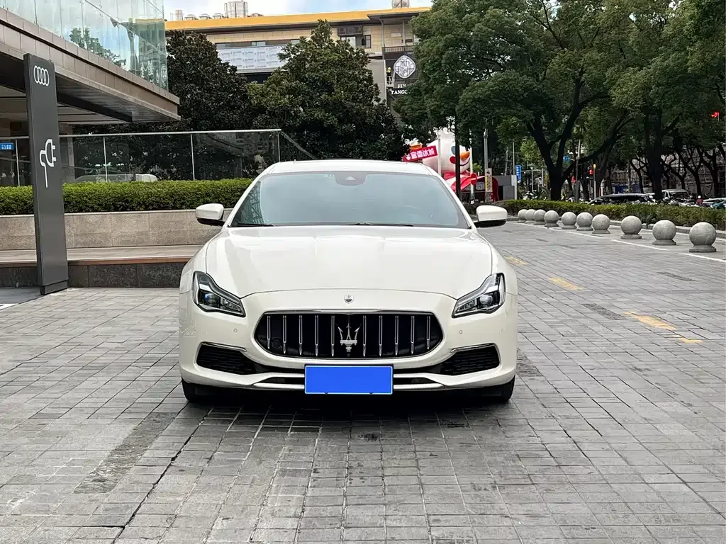 Maserati Quattroporte 2023 из CN, фото 2