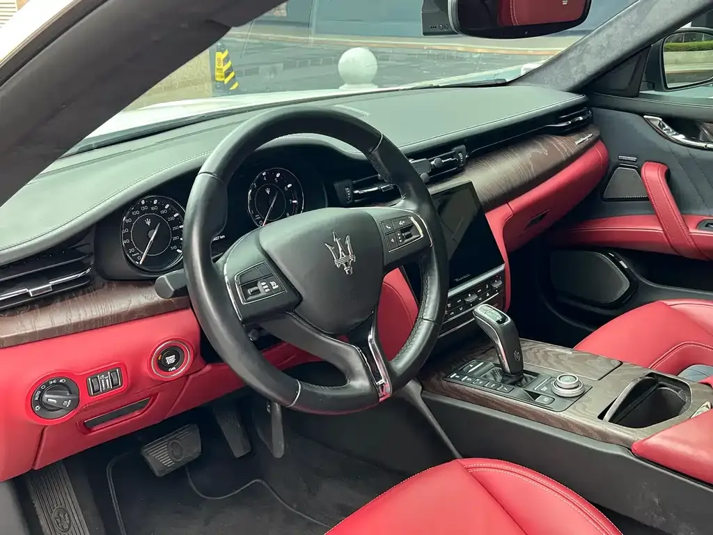 Maserati Quattroporte 2023 из CN, фото 7