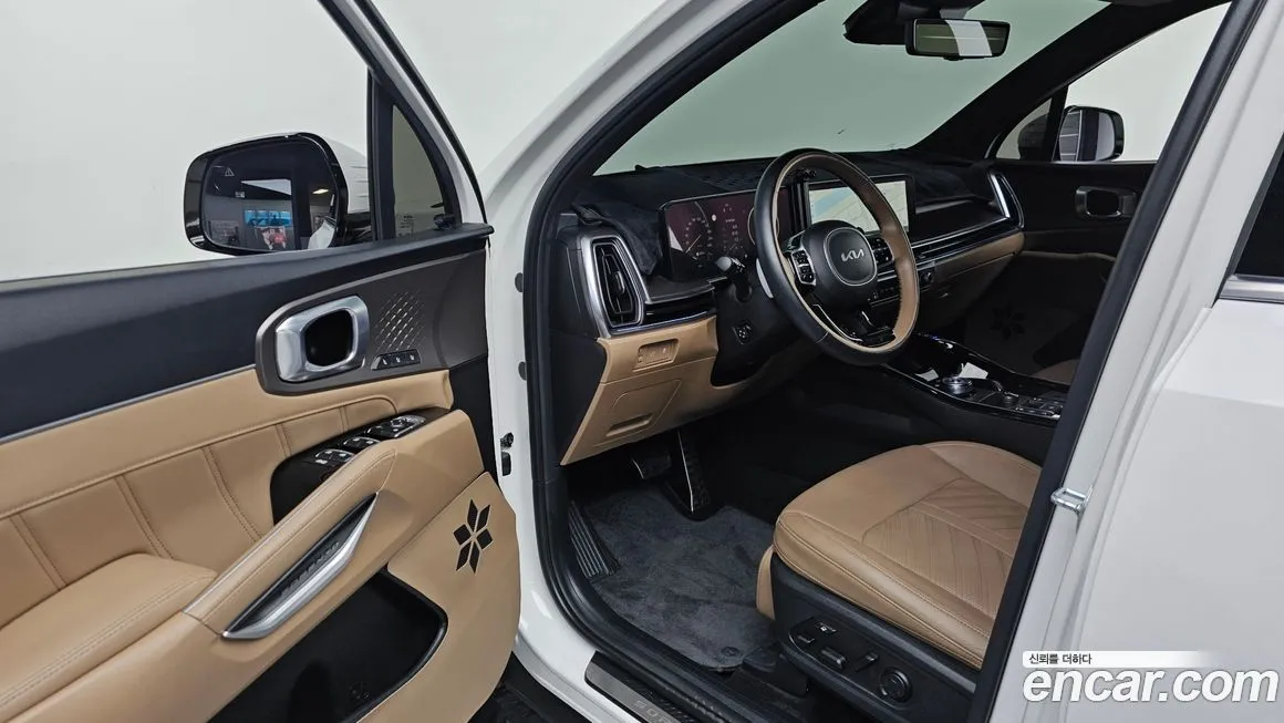 Kia Sorento — фото 10