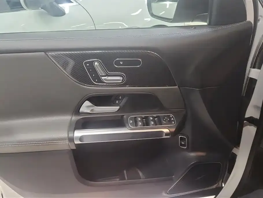 Mercedes-Benz GLB AMG 2022 из CN, фото 7