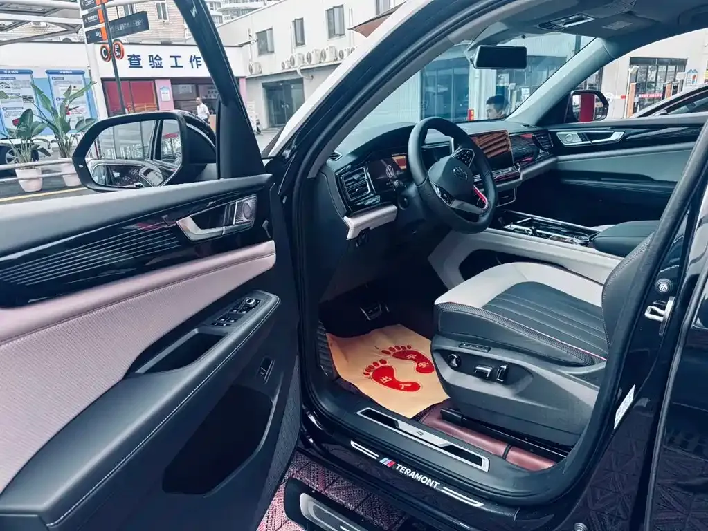 Volkswagen Teramont 2024 из CN, фото 7