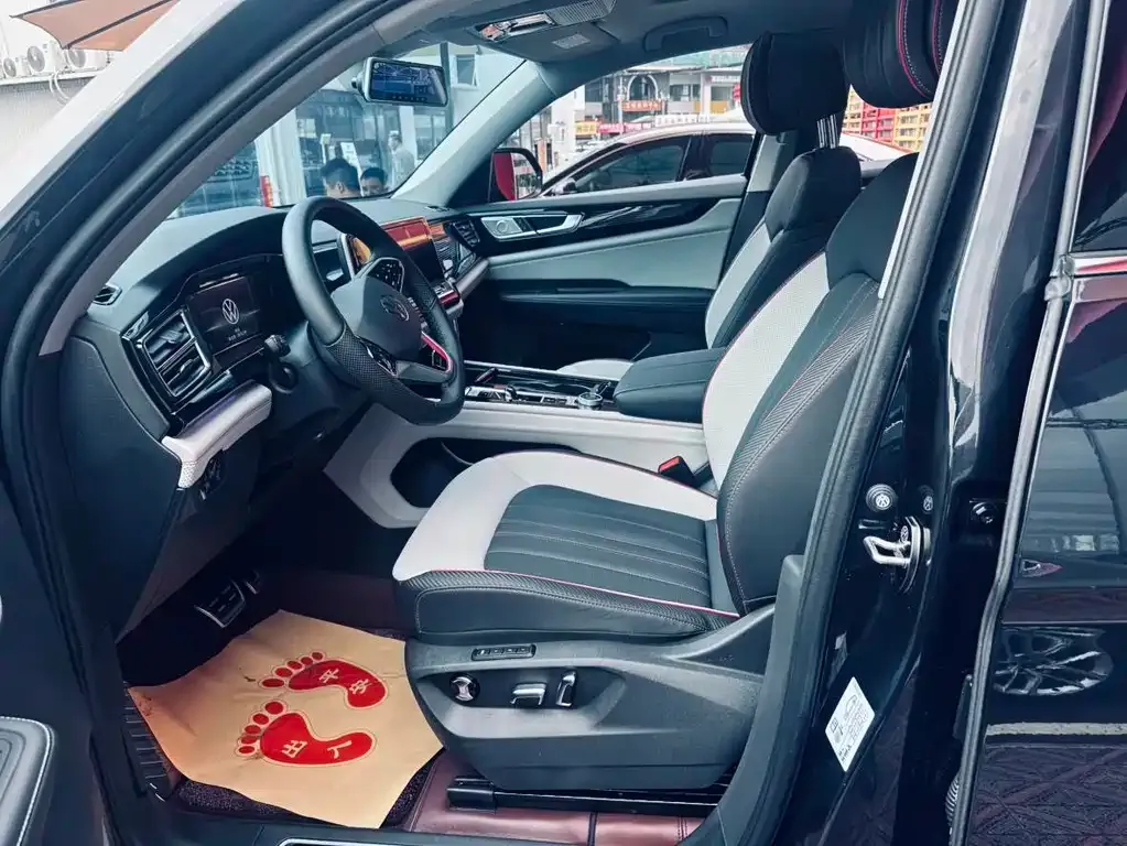 Volkswagen Teramont 2024 из CN, фото 8