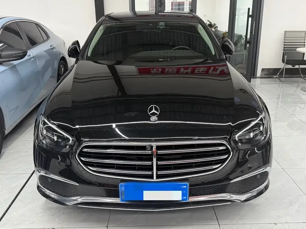 Mercedes-Benz E-Class 2023 из CN, фото 2