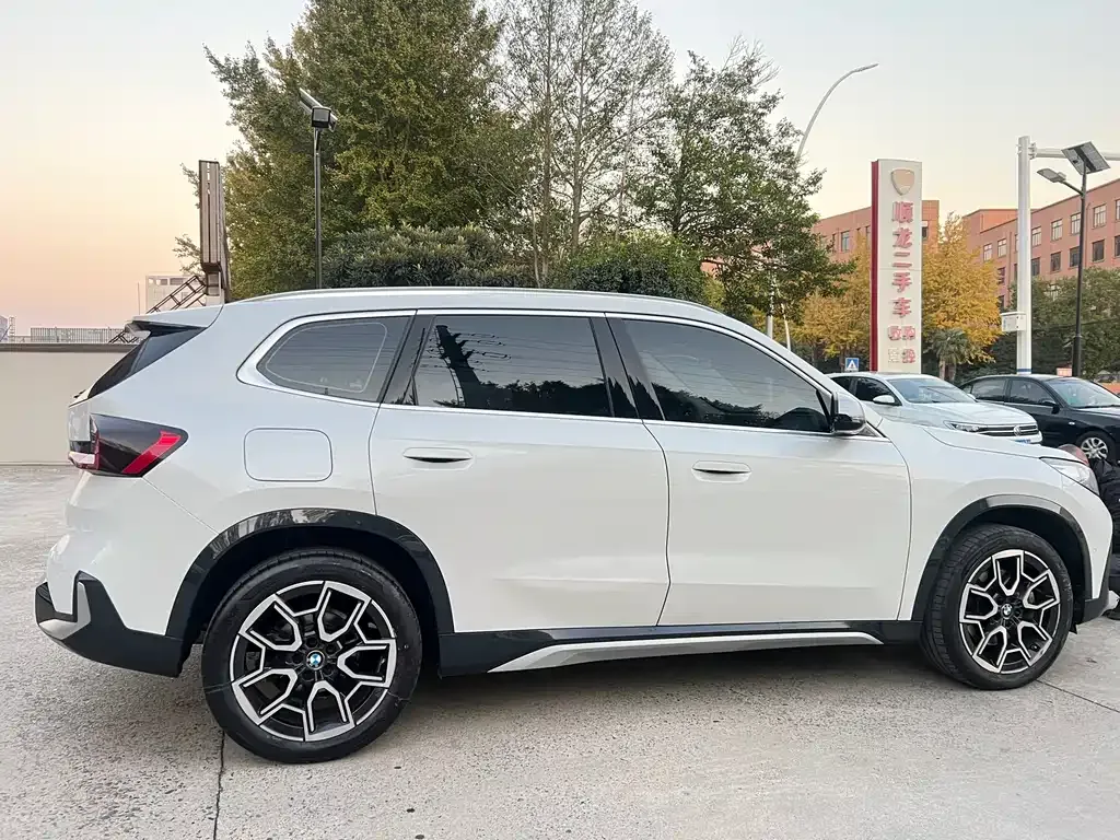 BMW X1 2023 из CN, фото 4