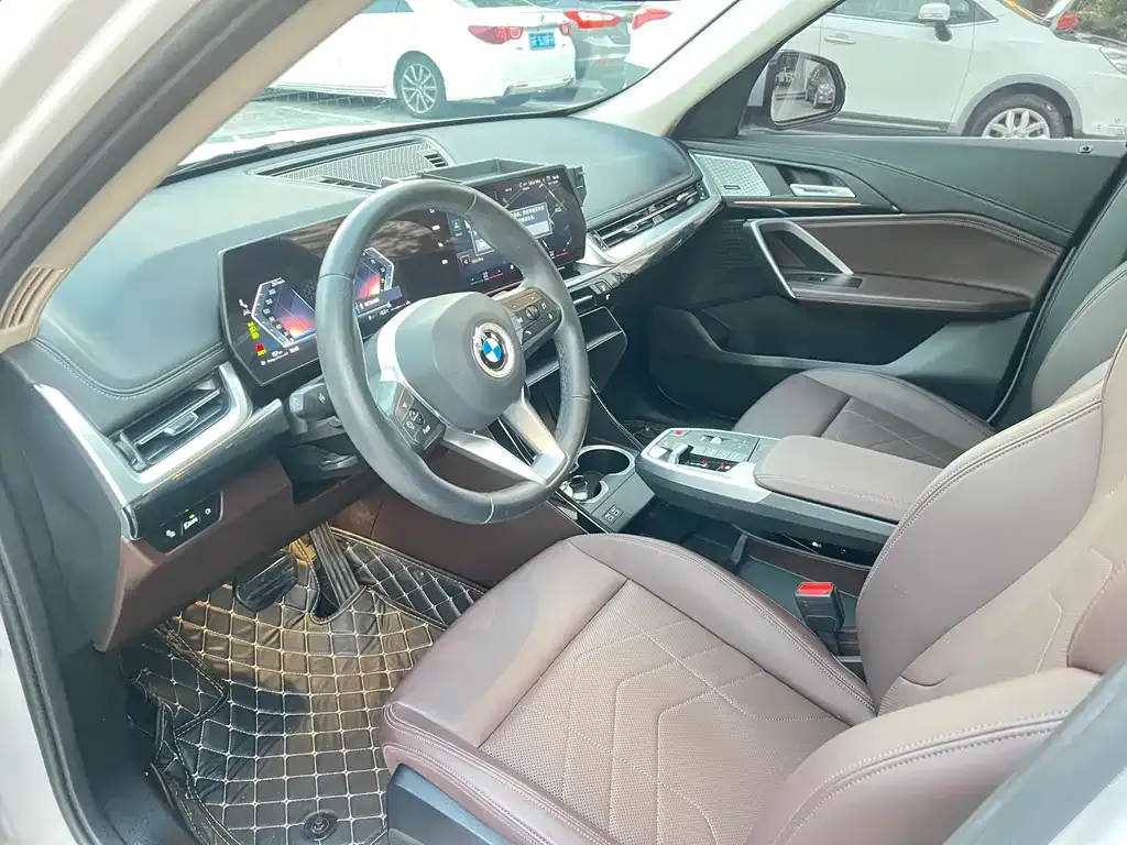 BMW X1 2023 из CN, фото 9