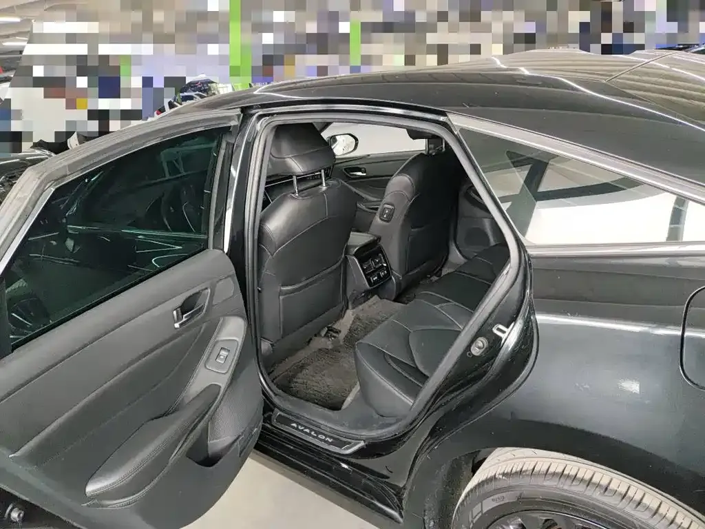 Toyota Avalon 2022 из CN, фото 7