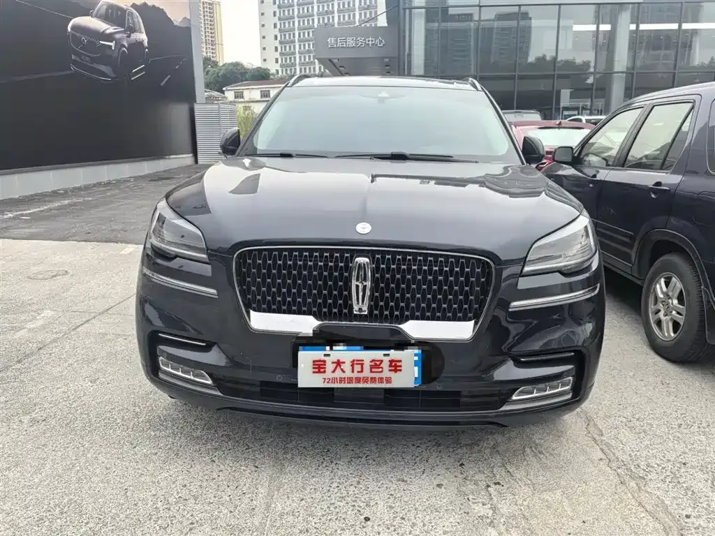 Lincoln Aviator 2023 из CN, фото 2