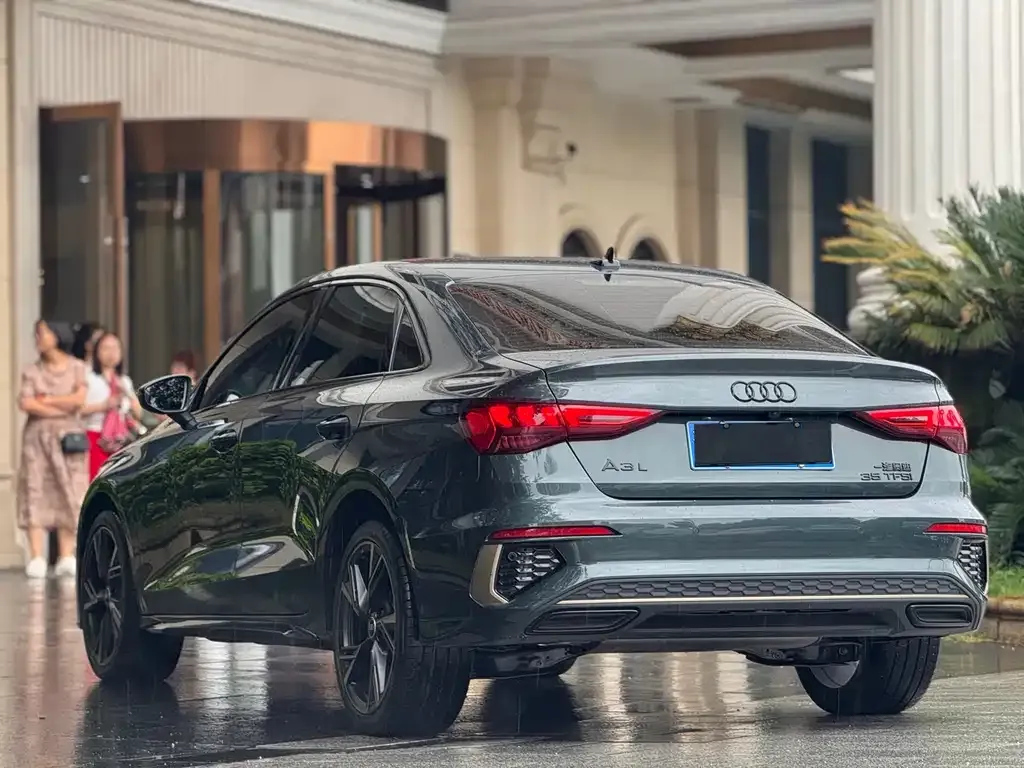 Audi A3 — фото 10