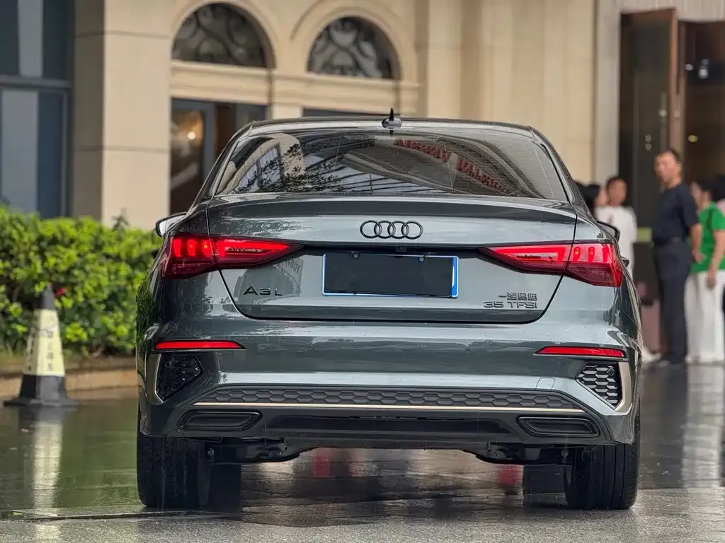 Audi A3 — фото 8