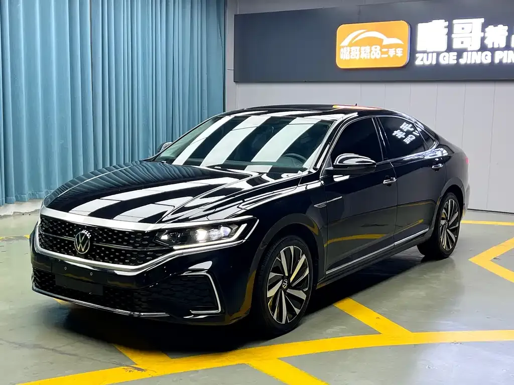 Volkswagen Passat 2022 из CN, фото 1