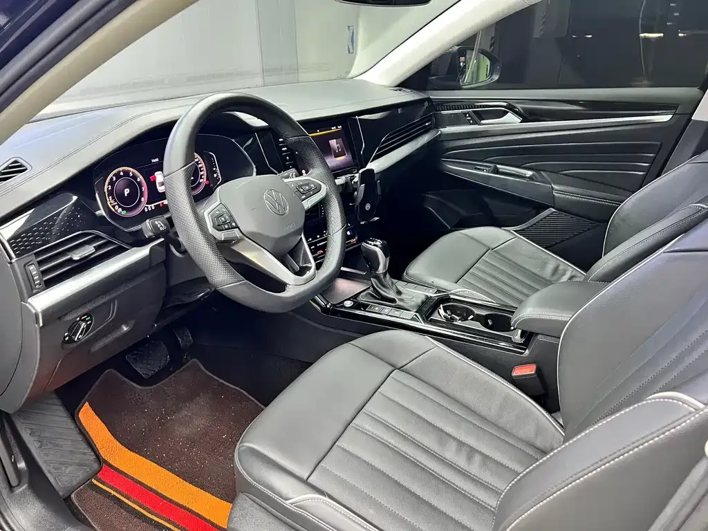 Volkswagen Passat 2022 из CN, фото 4
