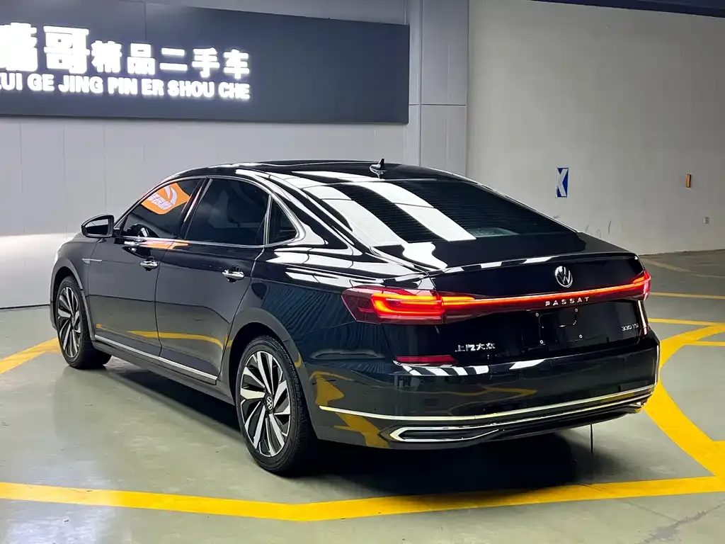 Volkswagen Passat 2022 из CN, фото 9