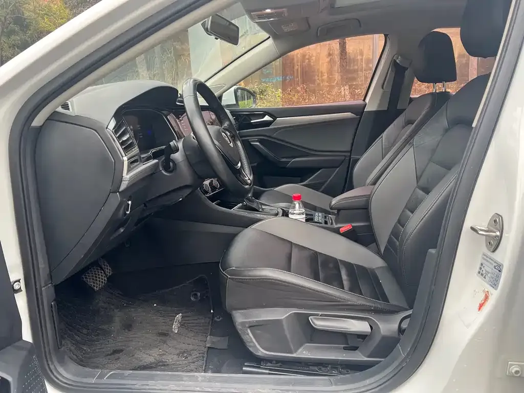 Volkswagen Sagitar 2021 из CN, фото 4