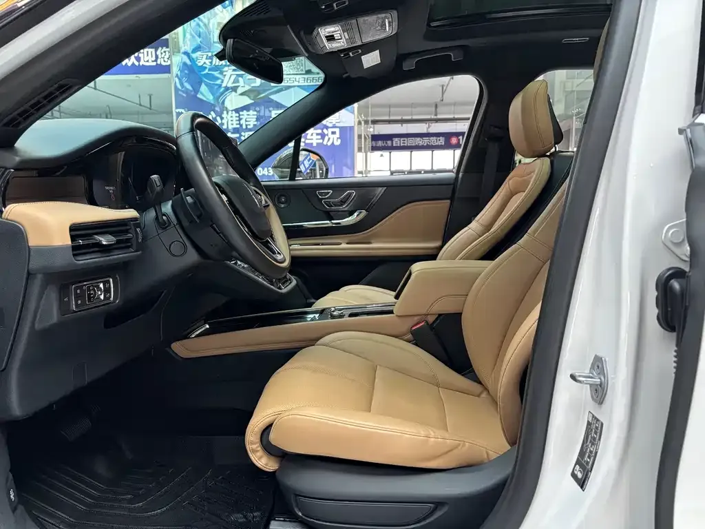 Lincoln Corsair 2021 из CN, фото 10