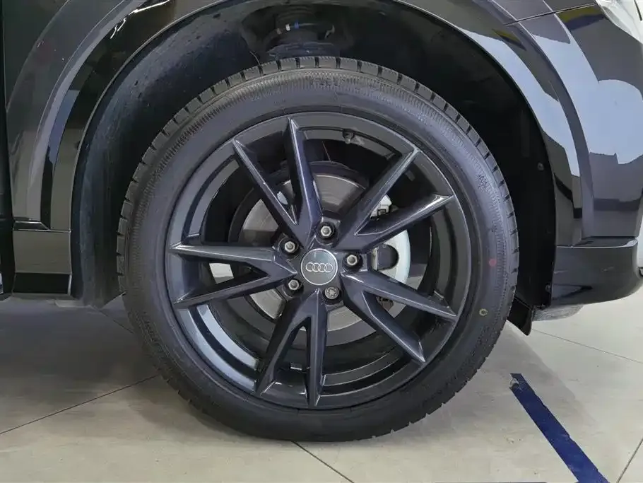Audi Q2L 2021 из CN, фото 6