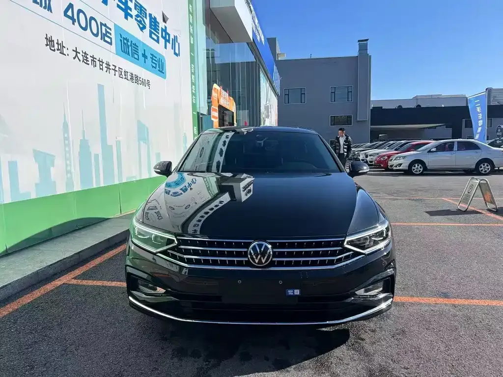 Volkswagen Magotan 2023 из CN, фото 2