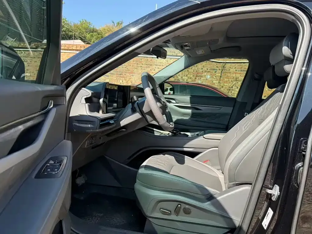 Ford Edge — фото 4