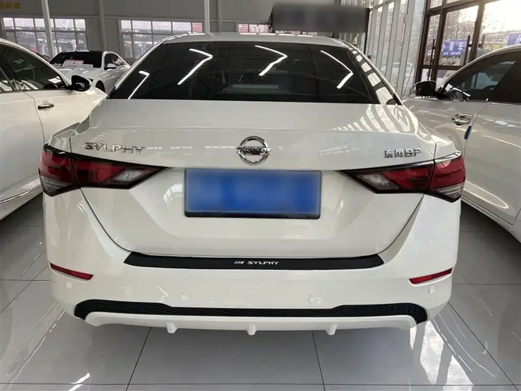 Nissan Sylphy 2023 из CN, фото 7